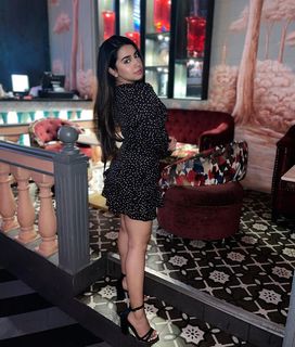 Roshni Walia feet photo 13