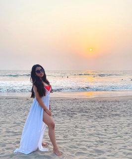 Roshni Walia feet photo 4