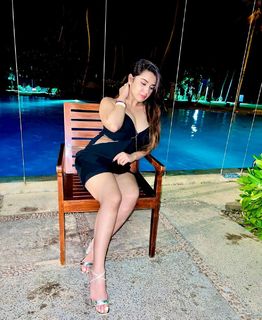 Roshni Walia feet photo 14