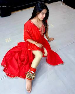 Roshni Walia feet photo 10