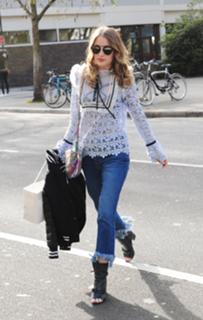 Rosie Fortescue feet photo 16