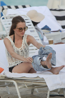 Rosie Fortescue feet photo 3