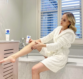Rosie Fortescue feet photo 11