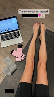 Rosie Fortescue feet photo 13