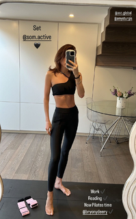 Rosie Fortescue feet photo 16