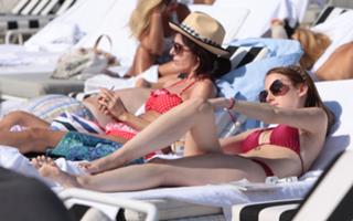 Rosie Fortescue feet photo 13