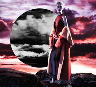 Rosie Huntington-Whiteley feet photo thumbnail