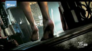 Rosie Huntington-Whiteley feet photo thumbnail