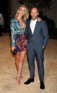 Rosie Huntington-Whiteley feet photo thumbnail