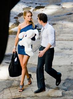 Rosie Huntington-Whiteley feet photo thumbnail