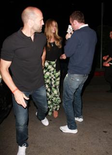 Rosie Huntington-Whiteley feet photo thumbnail