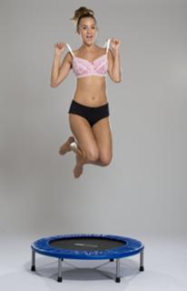 Rosie Jones feet photo thumbnail