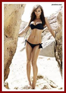 Rosie Jones feet photo thumbnail