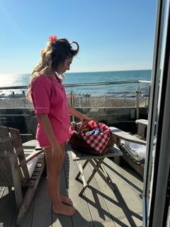 Rosie McClelland feet photo 7
