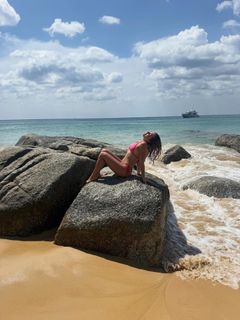 Rosie McClelland feet photo 9