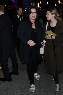 Rosie O'Donnell feet photo 9