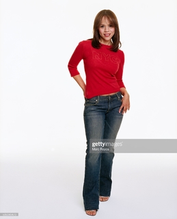 Rosie Perez feet photo thumbnail