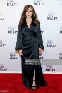 Rosie Perez feet photo thumbnail