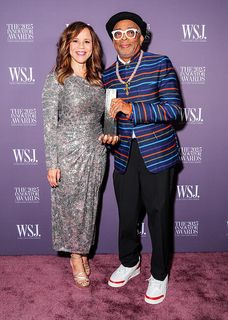 Rosie Perez feet photo thumbnail