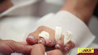 Rosie Perez feet photo thumbnail