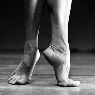 Rossella Brescia feet photo thumbnail