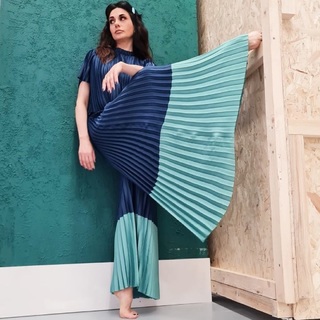 Rossella Brescia feet photo thumbnail