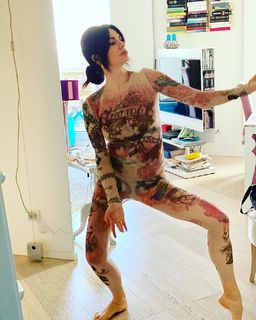 Rossella Brescia feet photo thumbnail