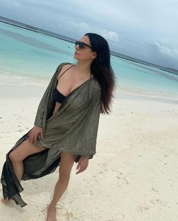 Rossella Brescia feet photo thumbnail