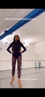 Rossella Brescia feet photo thumbnail