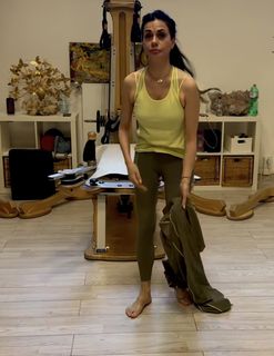 Rossella Brescia feet photo thumbnail