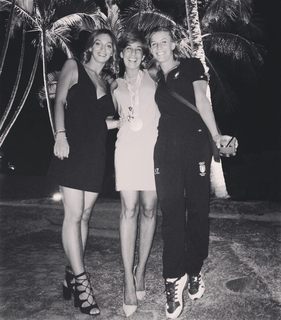 Rossella Fiamingo feet photo 2