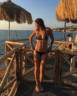 Rossella Fiamingo feet photo 17