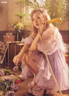 Rosé feet photo thumbnail