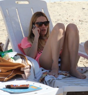 Rotem Sela feet photo thumbnail