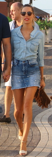 Rotem Sela feet photo thumbnail