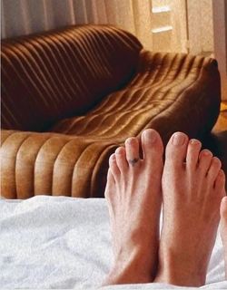 Rotem Sela feet photo thumbnail