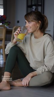 Rotem Sela feet photo thumbnail