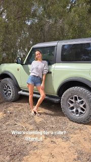 Rotem Sela feet photo thumbnail