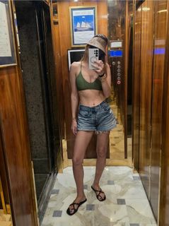 Rotem Sela feet photo thumbnail