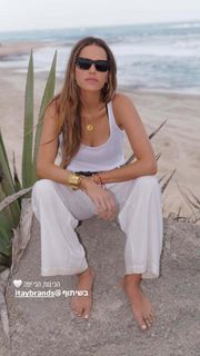 Rotem Sela feet photo thumbnail