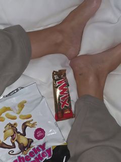 Rotem Sela feet photo thumbnail
