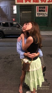 Rowan Blanchard feet photo thumbnail