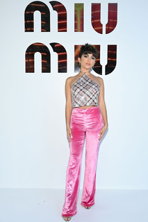 Rowan Blanchard feet photo thumbnail
