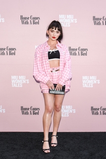 Rowan Blanchard feet photo thumbnail