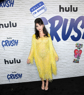 Rowan Blanchard feet photo thumbnail