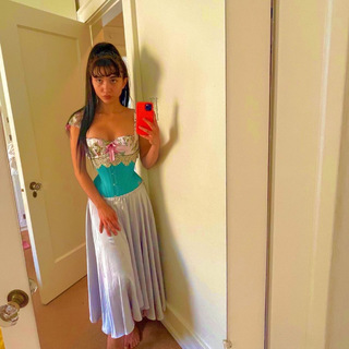 Rowan Blanchard feet photo thumbnail