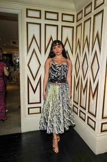 Rowan Blanchard feet photo thumbnail