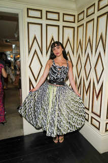 Rowan Blanchard feet photo thumbnail