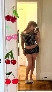 Rowan Blanchard feet photo 15