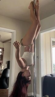 Rowan Blanchard feet photo 9